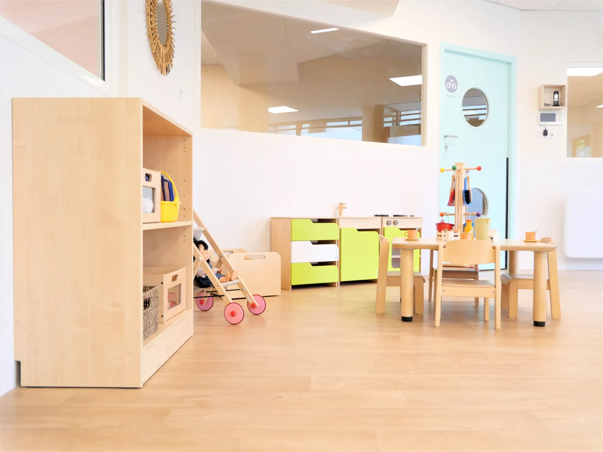 peopleandbaby-creche-tours-tourbillon-2
