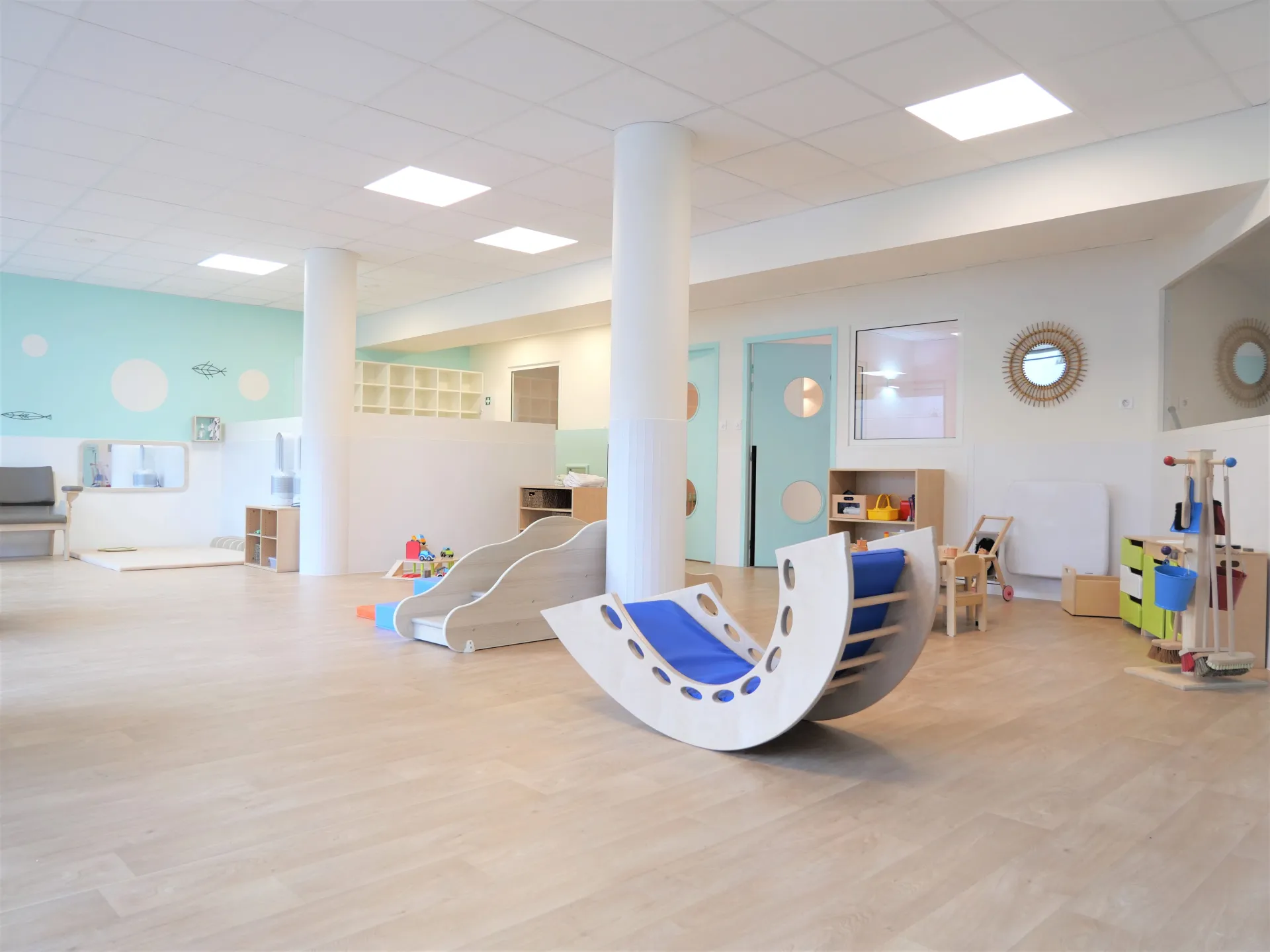 peopleandbaby-creche-tours-tourbillon-1