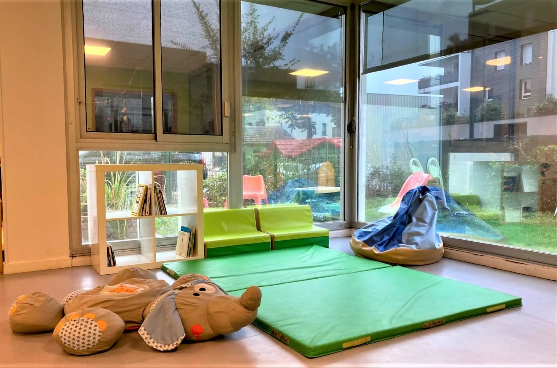 creche-meylan-kids-cocoon-people-baby-3