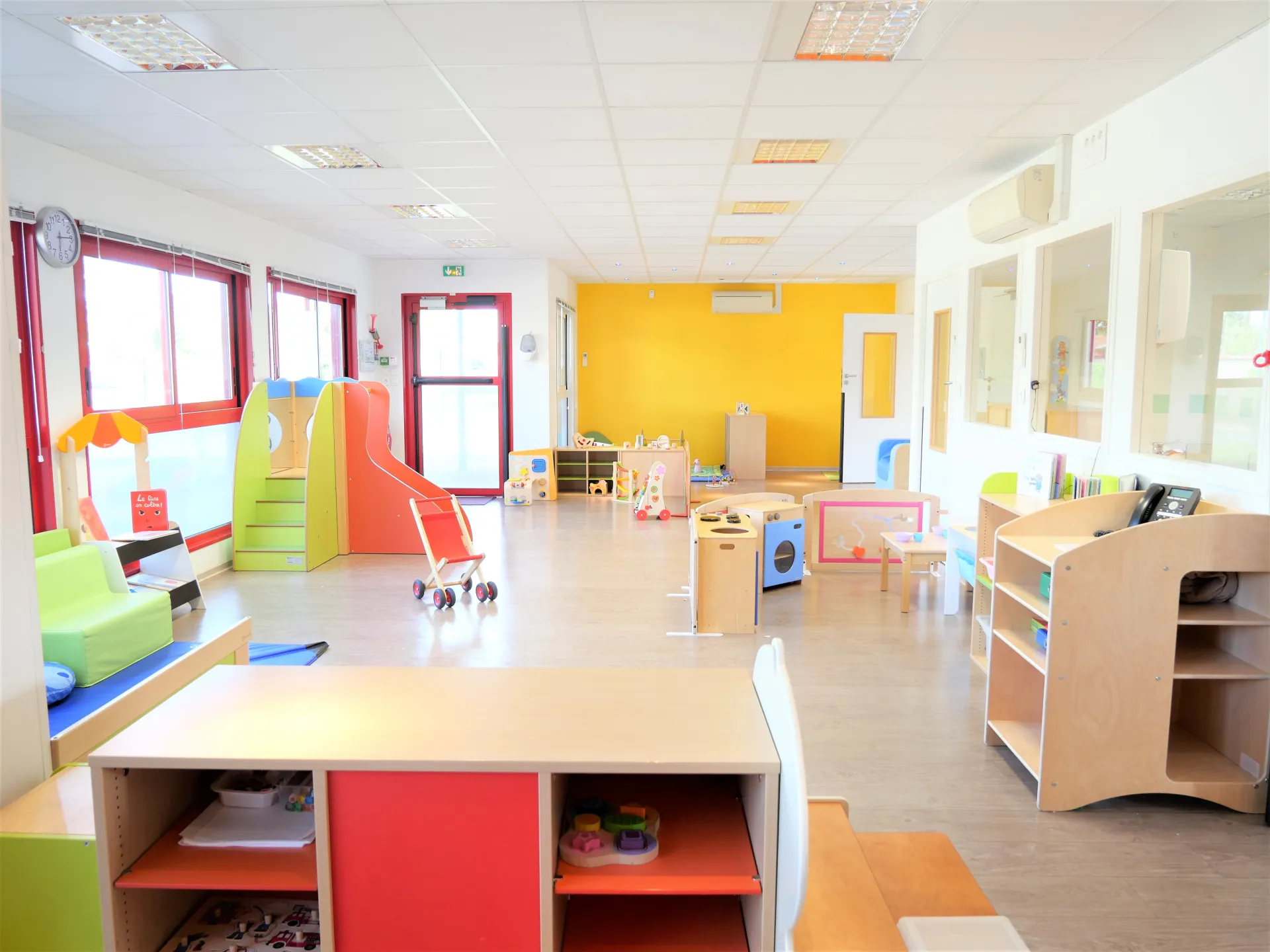 peopleandbaby-creche-huisseau-sur-cosson-les-petits-loups-1