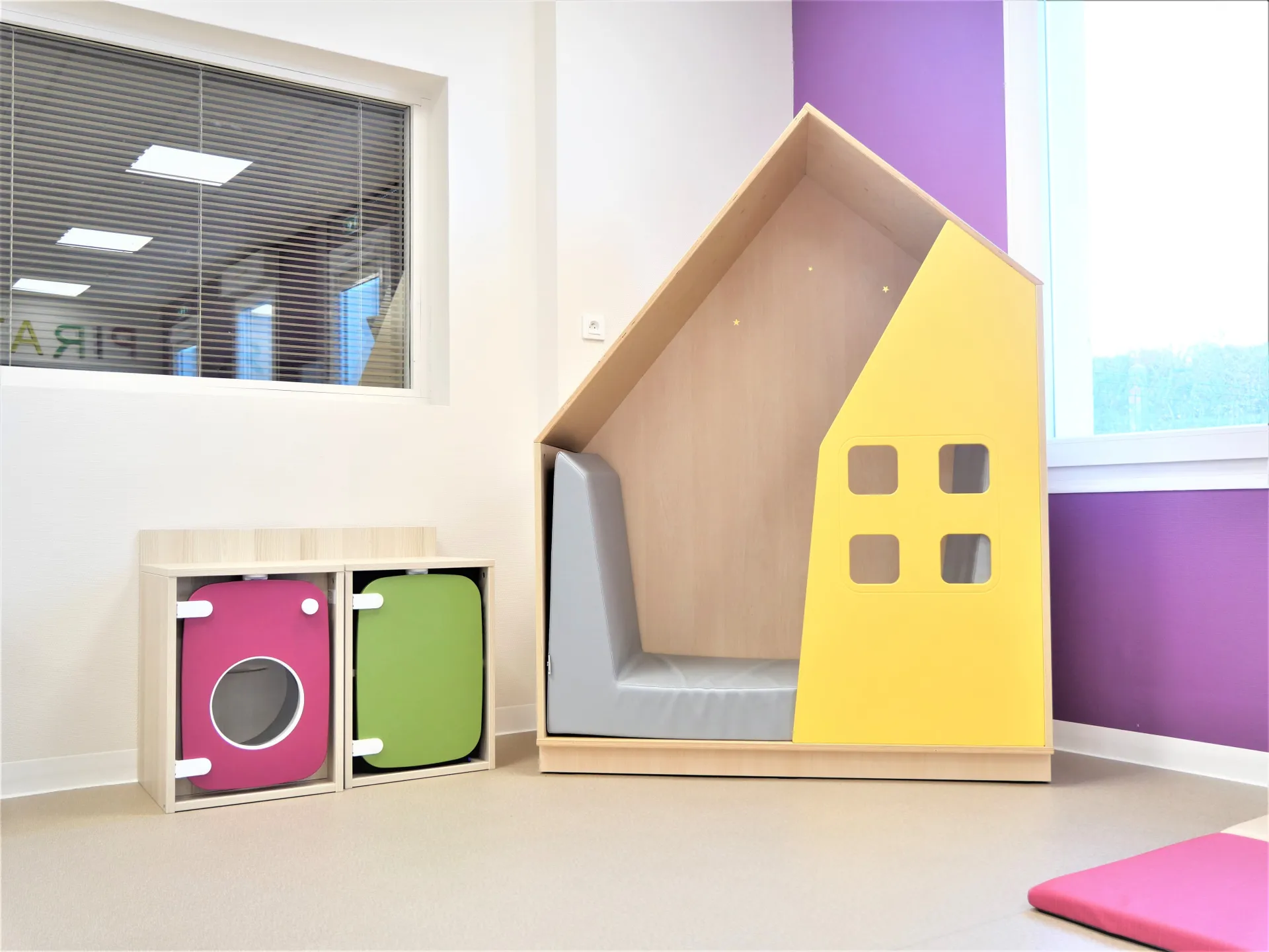 peopleandbaby-creche-montrichard-val-de-cher-la-maison-des-lutins-2