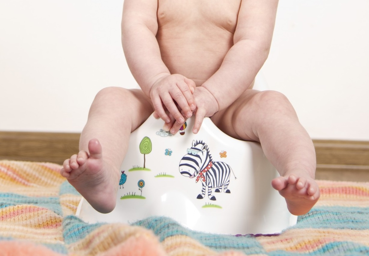 Enfant sur le pot