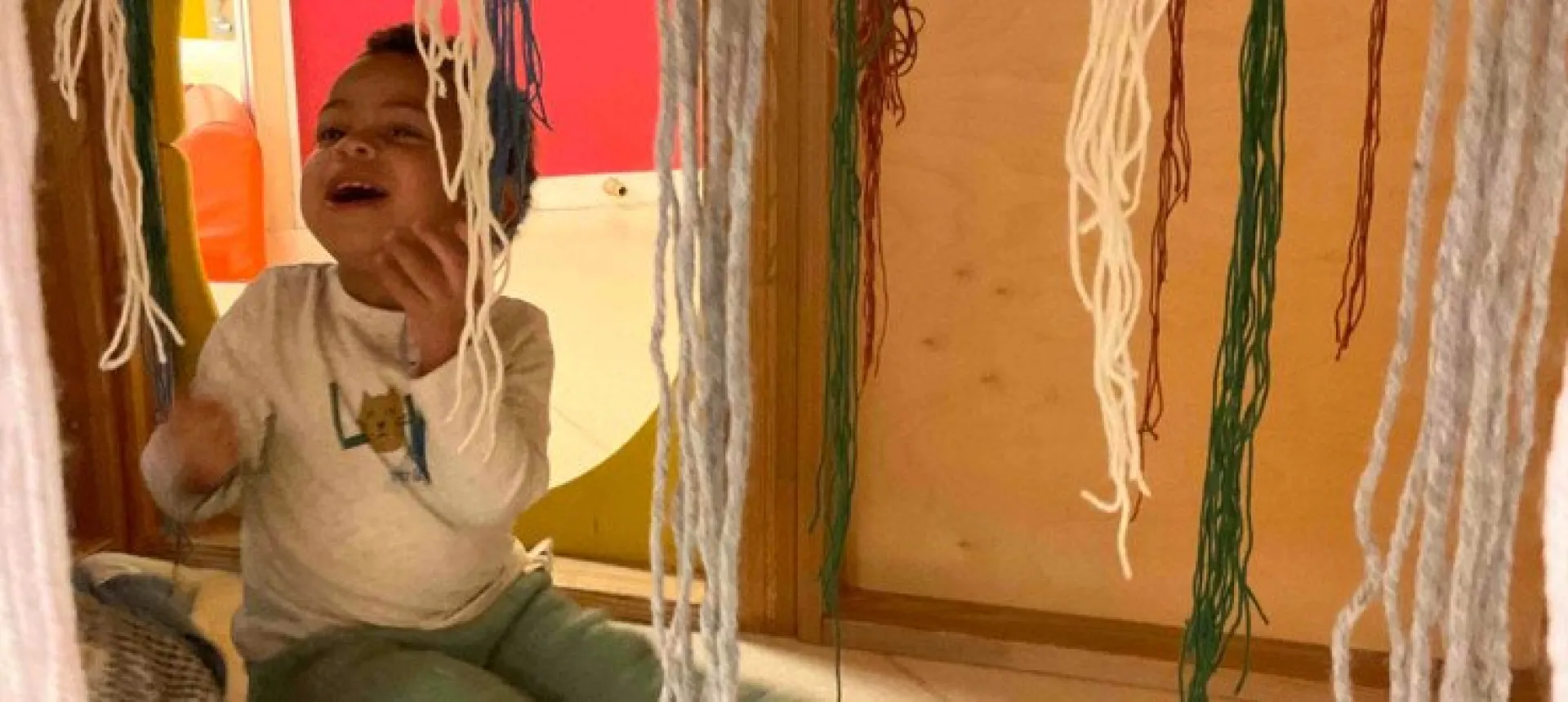 Activité enfant laine